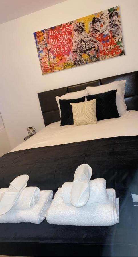 L'AppartE Black Superbe Appartement Pop ! Безансон Екстер'єр фото